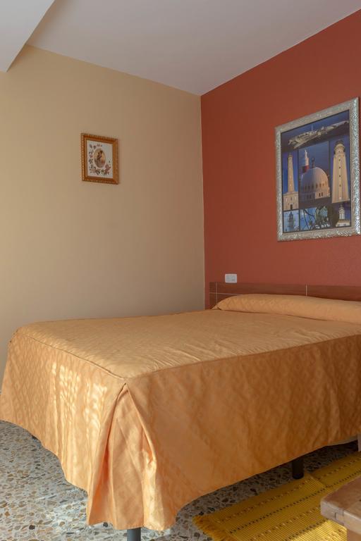 Hotel Galicia Понтеведра Экстерьер фото